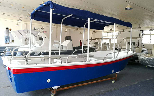 Bateau de pêche en fibre de verre / Panga SW580B