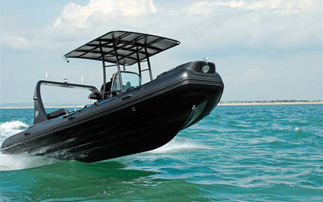 Bateaux gonflables de sauvetage, RHIB